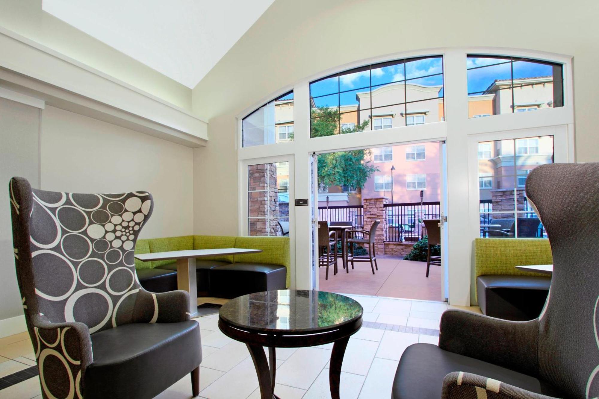 Residence Inn Phoenix Glendale Sports & Entertainment District Экстерьер фото