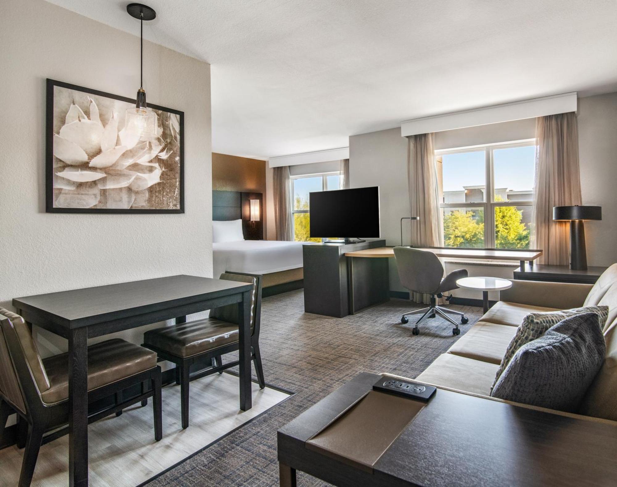 Residence Inn Phoenix Glendale Sports & Entertainment District Экстерьер фото